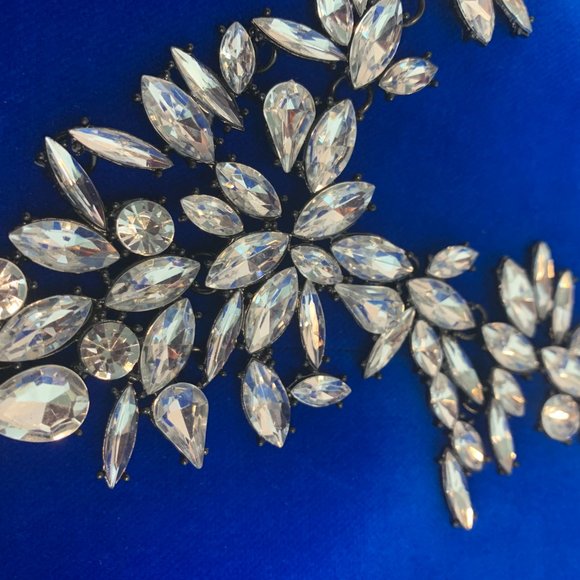 Crystal Hand Chain – Black Chain Finger Loop - Picture 3 of 3